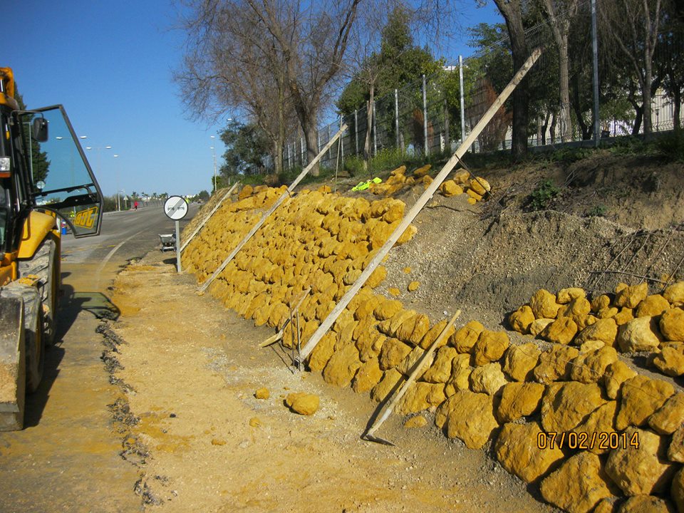 Muro Parque de Los Pueblos 3