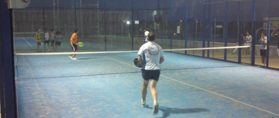Padel_nocturno_2.JPG