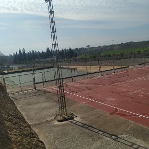 Pista Roja1, Polideportivo