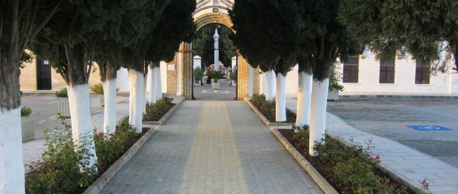 Cementerio_2012_04.jpg