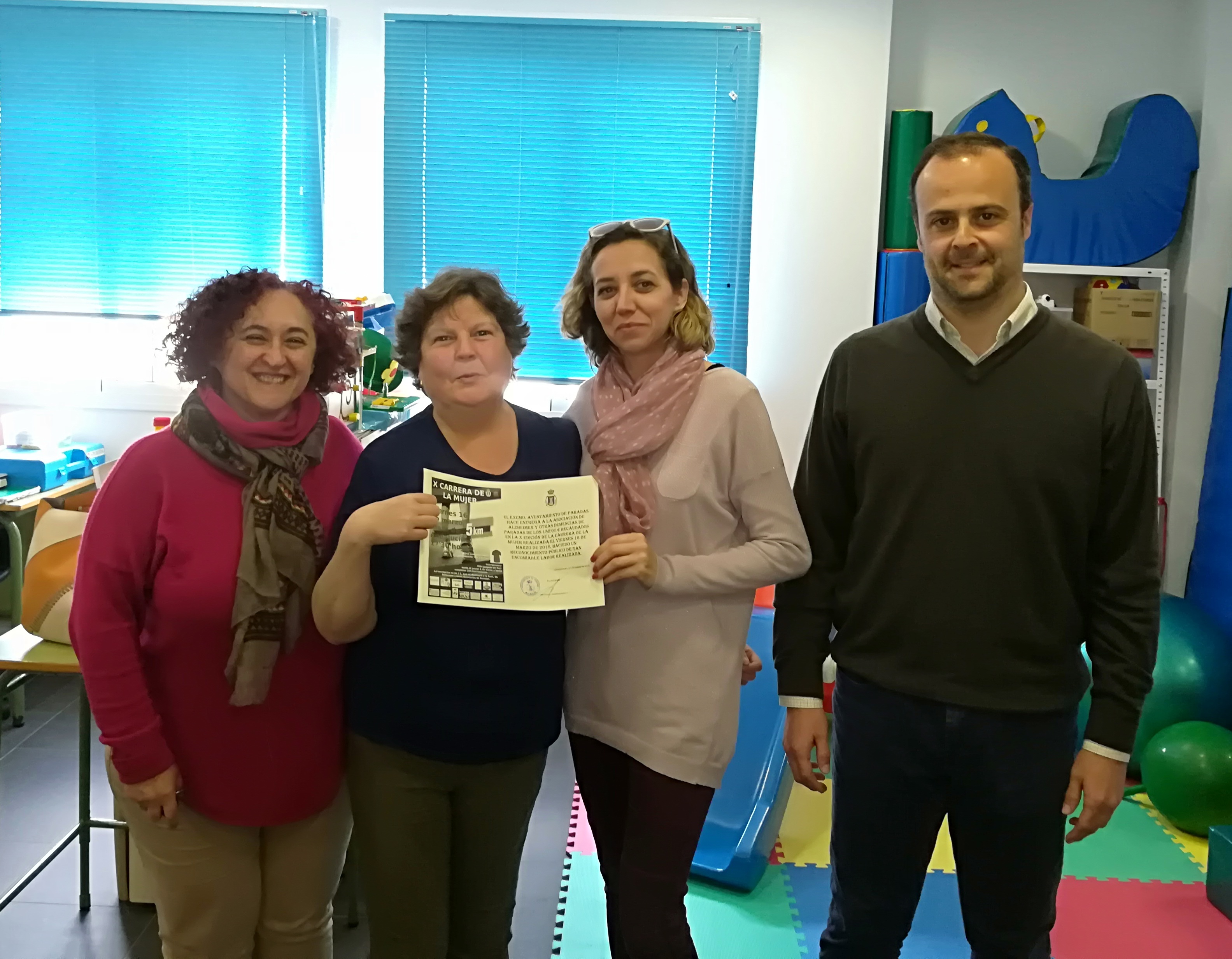 Entrega dinero X Carrera Mujer 2018