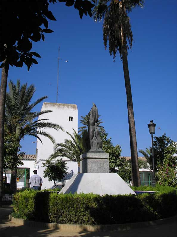 Monumento-a-Miguel-Vargas